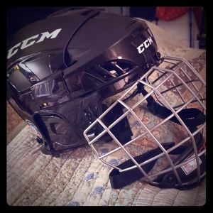 CCM Hockey Helmet FL40 small